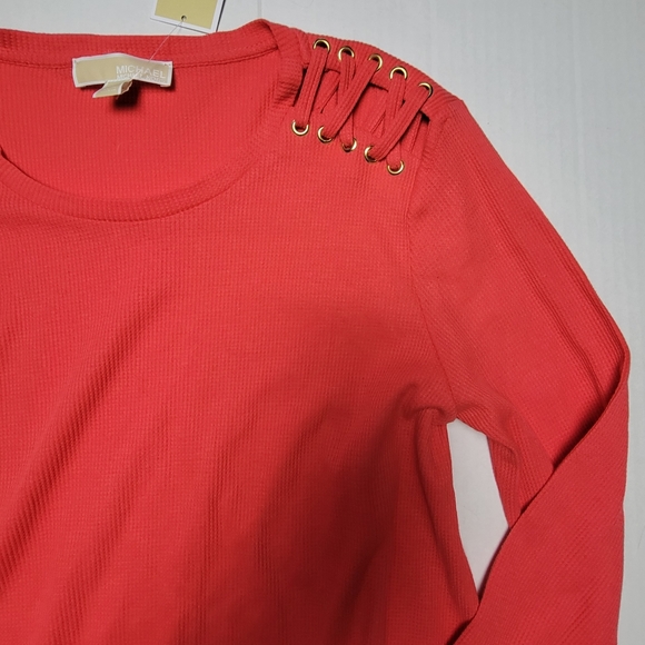 NWT! Michael Kors Lace Up Shoulder Thermal Top - Picture 11 of 12